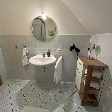 דירה 2 An Der Historischen Bahnlinie *